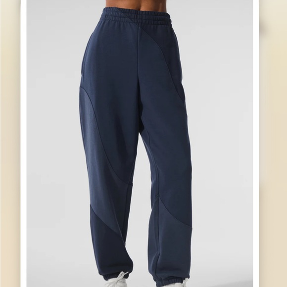 ALO Yoga Pants - ALO Yoga Make Waves Tonal Jogger Sweatpants Navy Blue